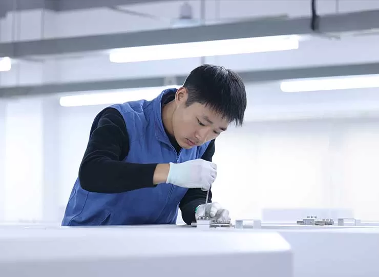 How to Choose the Right Glue Dispenser Machines?